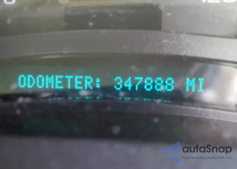 2004 Chevrolet Suburban 1500 Ls from USA, damaged, VIN 1GNEC16T64J185926